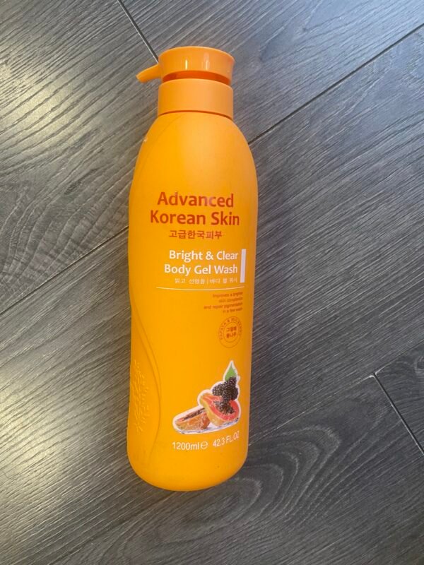 Advanced Korean Skin Bright And Clear Body Gel Wash With Papaya and Mulberry