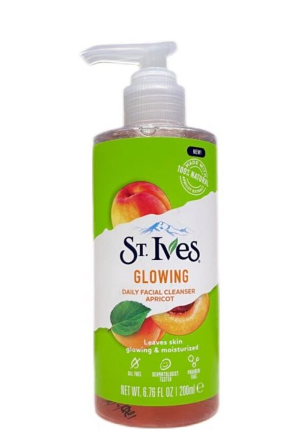 St.Ives Glowing Daily Facial Cleanser Apricot